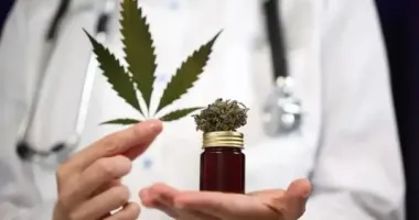 В Україну вперше офіційно завезуть субстанцію медичного канабісу