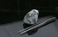 Экспорт российских алмазов рухнул до минимума за более чем 10 лет
