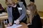 "Стирає особистість і нищить віру в себе": НМТ ламає психіку українських підлітків  - психолог