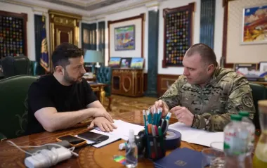 Чорний день авіації РФ. Чи зупинить Кремль обстріли після удару СБУ по літаках