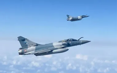 Трезубец над Черным морем: французские Mirage 2000 совершили феерический полет