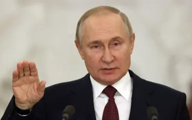 Путін поговорив із Папою Римським і знову прикинувся миротворцем