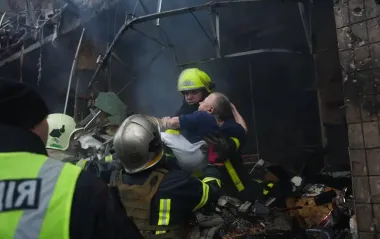 Нічний обстріл Харкова: у ОВА показали фото наслідків ворожої атаки