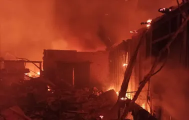 Приехал спасать свой дом: в Прилуках от дроновой атаки РФ погибла семья пожарного (фото)