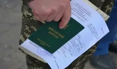 Українцям спростили проходження ВЛК: довідки про придатність видаватимуть за новими правилами