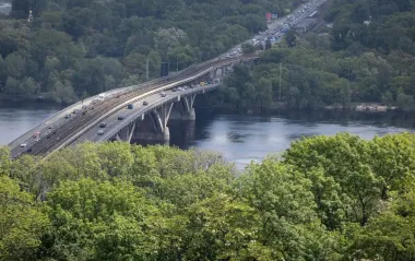 Не працює половина гілки: метро у Києві суттєво змінює режим роботи після атаки РФ