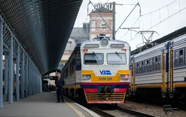 В Киевской области повреждены пути: ряд поездов задерживается