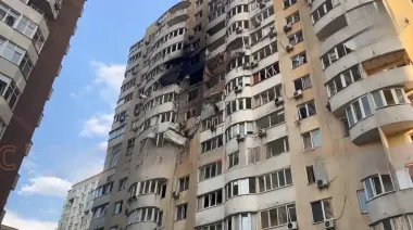 Вынесло стену на 11 этаже: какие последствия удара РФ по Соломенскому району Киева (видео)