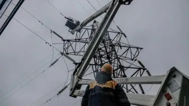 Over 2,000 homes on Ukrainian city of Kyiv's left bank area still without power