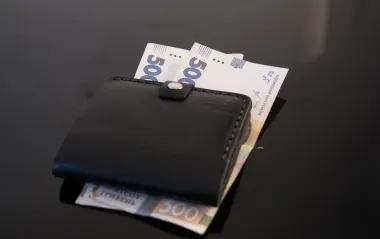 Зарплаты уперлись в потолок: чего ожидать украинцам в этом году