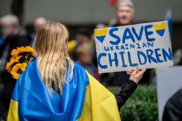 Ukraine returns two girls from territories temporarily occupied by Russia