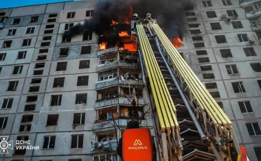 "Ракетами, "шахедами" и КАБ": в Харькове самая мощная атака за время полномасштабной войны (видео)