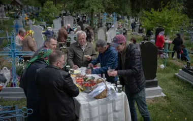 Троїцька поминальна субота: що категорично не можна робити сьогодні, важливі молитви