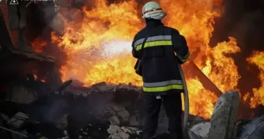 Наслідки удару по Харкову: кількість постраждалих зростає