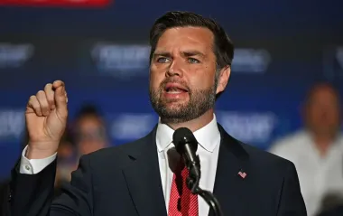 "Робить помилку": Венс про сварку Маска з Трампом і можливе повернення