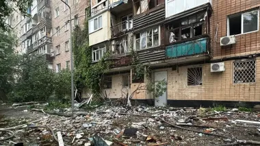 Russia attacks centre of Kharkiv with guided aerial bombs, killing 1 person and injuring 10