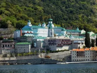 Крупнейшая православная святыня оказалась в эпицентре землетрясения