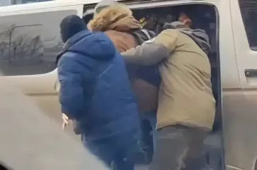 Без скандалов и бусиков: ТЦК переходят на новые правила мобилизации