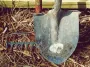 Земля липне до лопати: що робити, щоб цього уникнути