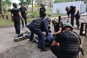 Новый удар КАБами по Харькову: фото и видео с места прилета (18+)