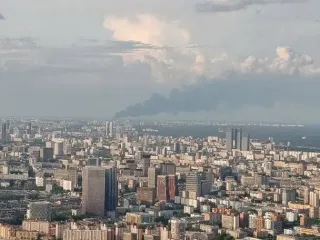 Під Москвою сталася масштабна пожежа з вибухами після появи в небі "НЛО" (відео)