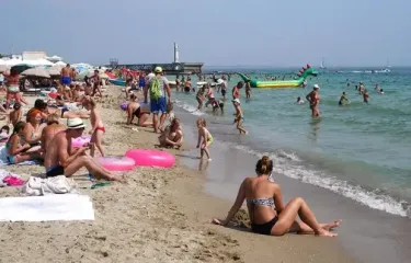 Купатися заборонено: які пляжі в Україні вже визнані небезпечними - офіційний список
