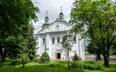 Літописний храм із княжими похованнями. Що приховує Кирилівська церква