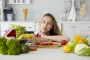 Вместо диет и модных уколов: названы лучшие продукты для похудения