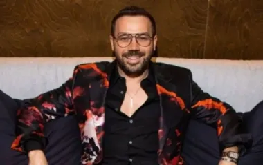 Андре Тан показав, як зібрати круту "капсулу" для відпустки: 6 речей - безліч образів
