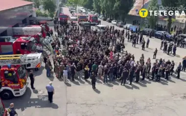 Rescuers Pavlo Yezhor, Danylo Skadin and Andrii Remennyi, who were killed during second Russian strike, are bid farewell in Kyiv. VIDEO