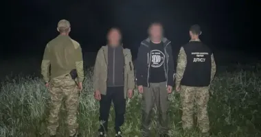 На Буковине пограничники задержали двух мужчин, пытавшихся бежать в Румынию