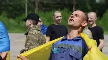Обмін полоненими стартував: Україна повернула з російського полону молодих військових