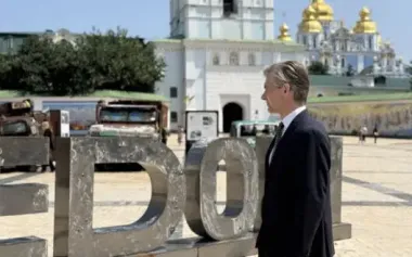 Lithuanian Foreign Minister Budrys arrives in Kyiv to discuss frontline situation and peace talks. PHOTO