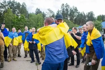 Звільненого з полону воїна не зустріли родичі: деталі історії