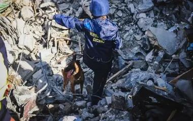 Атака на Харків 7 чеврня: під завалами підприємтсва знайшли тіло, шукають ще 5 зниклих