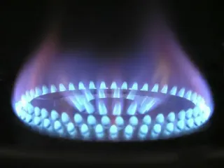 Газ подешевшав: чи зменшаться платіжки українців уже цього літа