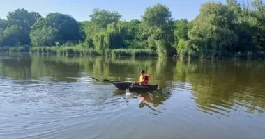 На Одещині чоловік пірнув із пірса в ставок і потонув