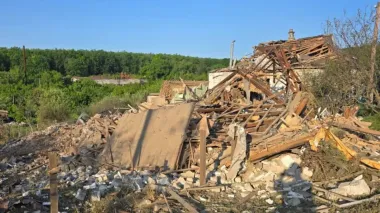 Росіяни вдарили по Куп’янську авіабомбами: пошкоджено понад 80 будинків