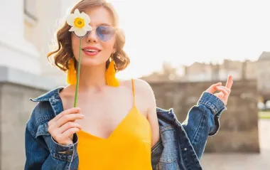 Тільки ці два знаки Зодіаку відродяться з попелу після Полуничної повні 2025