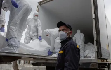СБУ показала ексклюзивні кадри повернення тіл полеглих захисників