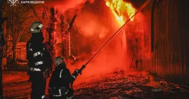 Нічна атака на Харків: поранені діти, пожежі та руйнування в трьох районах міста