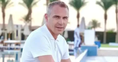 Філолог Авраменко опинився в епіцентрі скандалу через можливу втечу за кордон