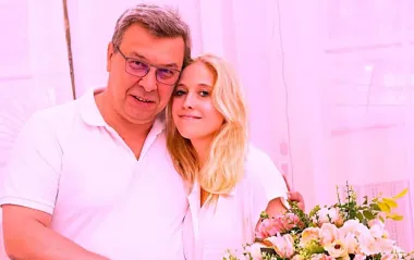 Александр Ягольник женился во второй раз: бывший Могилевской показал фото с невестой