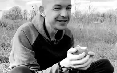 "He dreamt of apple for year": soldier Dmytro Shapovalov, freed from captivity two years ago, dies