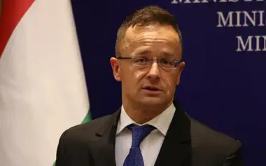 Hungary and Slovakia to oppose EU’s phase-out of Russian energy resources, says Szijjártó