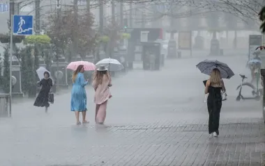 В більшості областей очікуються дощі та пориви вітру: прогноз погоди на сьогодні