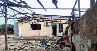 Війська РФ скинули на Запорізьку область 10 авіабомб: є жертва та постраждалі