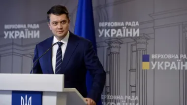 Smart Politics parliamentary group in Ukraine moves to oust PM Shmyhal's govt