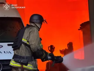 РФ вдарила по Запоріжжю 14 "Шахедами": є поранені (фото)