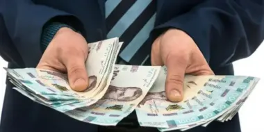 С июля придет новая помощь: кто будет получать 4500 гривен ежемесячно